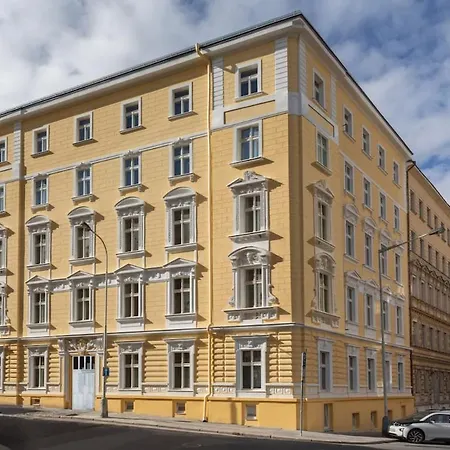 Apartment In Near Wenceslas Square Prague