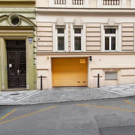 In Near Wenceslas Square Appartement